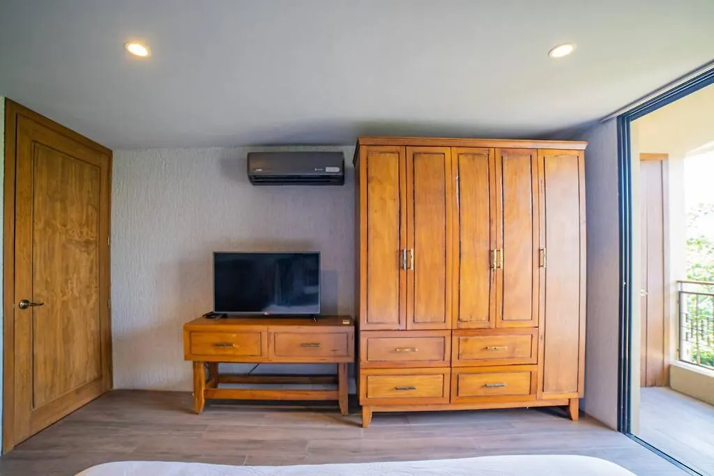 Exclusive Ph Art House Free Access 2 The Beach Tulum Apartment