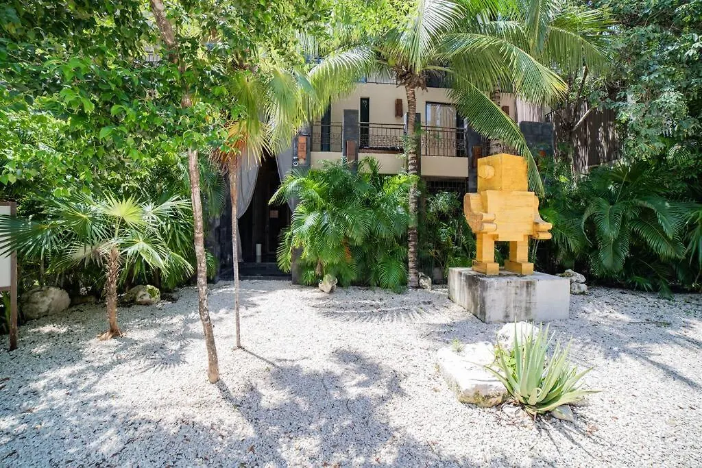 Exclusive Ph Art House Free Access 2 The Beach Tulum 0*,  Mexico
